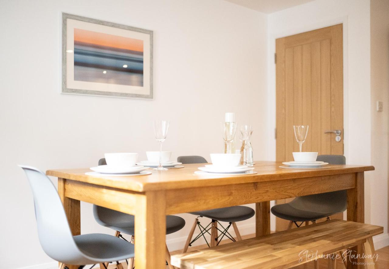 The Lookout, Modern Home From Home, Sleeps 5, With Private Parking & Outside Terrace St Ives Esterno foto