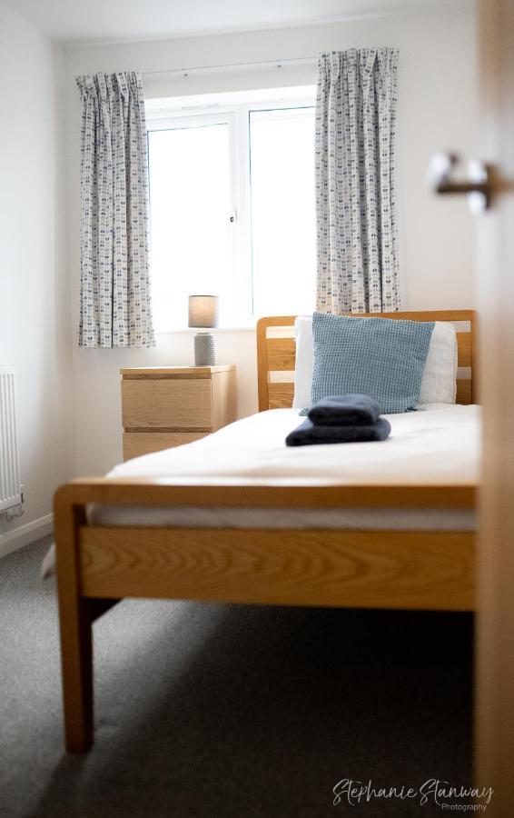 The Lookout, Modern Home From Home, Sleeps 5, With Private Parking & Outside Terrace St Ives Esterno foto